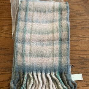 LOFT Soft Long Scarf/Wrap